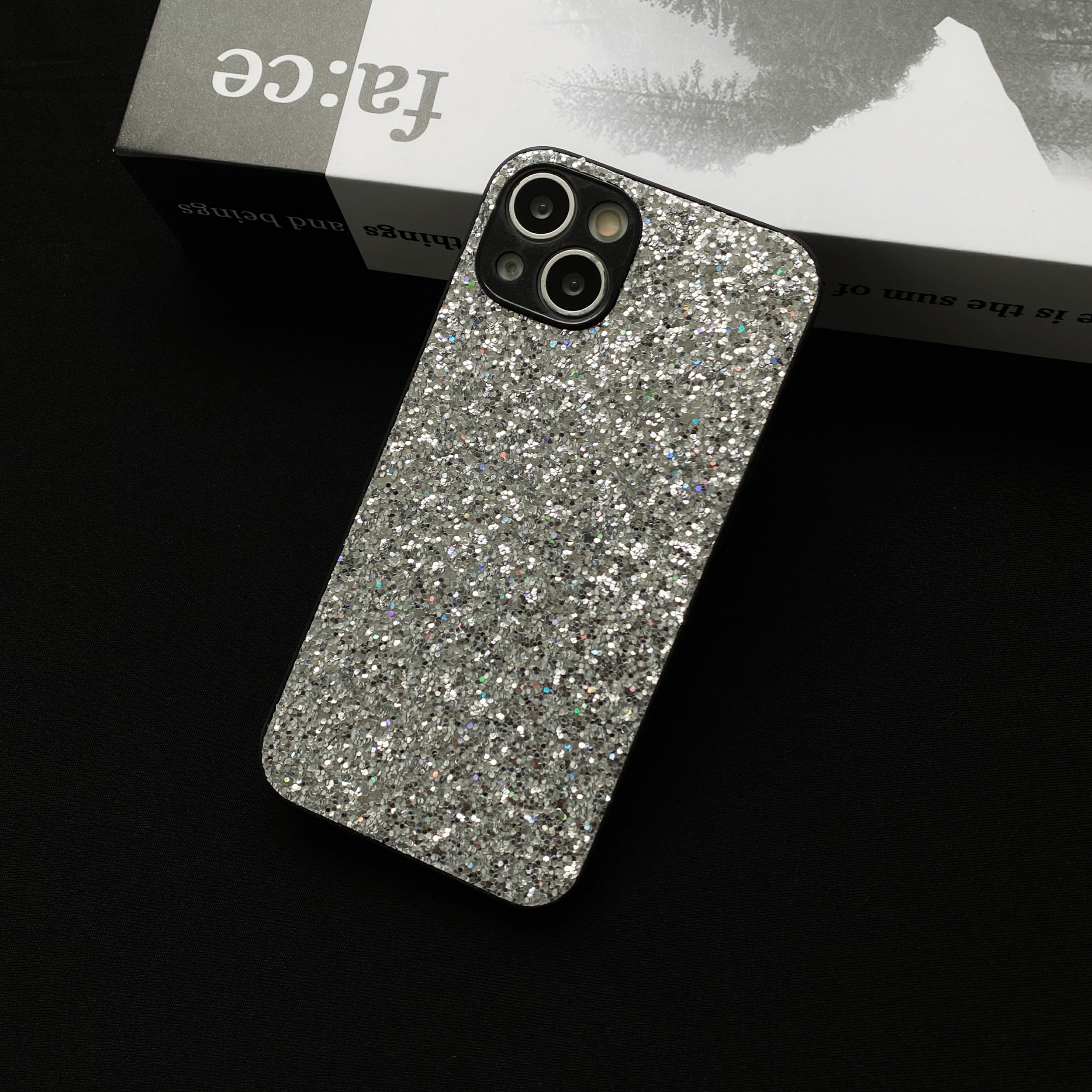 Luxurious Sparkling Phone Case – Phone Cases Vogue recenzja i cena